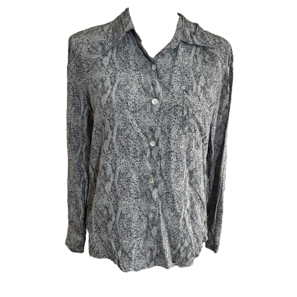 Spenser Jeremy Snake Print Gray Black Silk Top Mother of Pearl Button Size 10